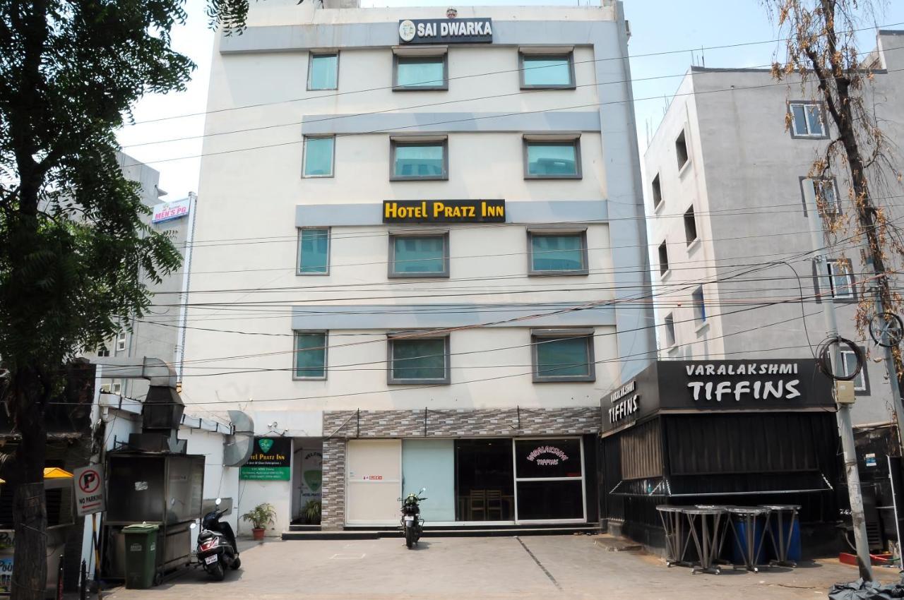 Hotel Pratz Inn Hyderabad Bagian luar foto