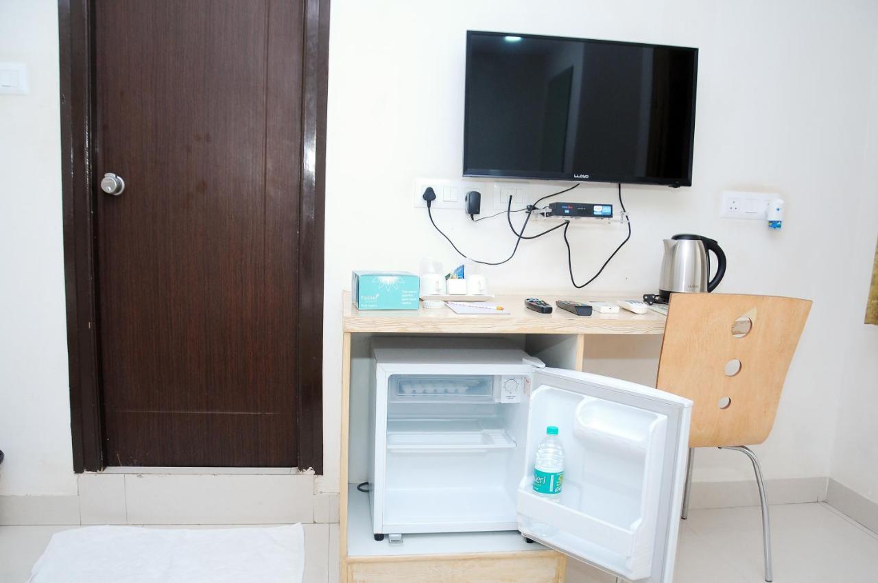Hotel Pratz Inn Hyderabad Bagian luar foto